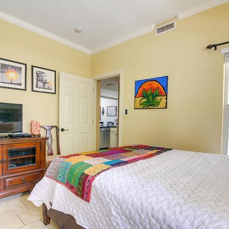 Lakefront Lago Vista Condo With Resort Amenities! Екстериор снимка