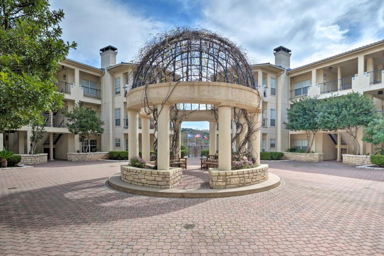 Lakefront Lago Vista Condo With Resort Amenities! Екстериор снимка